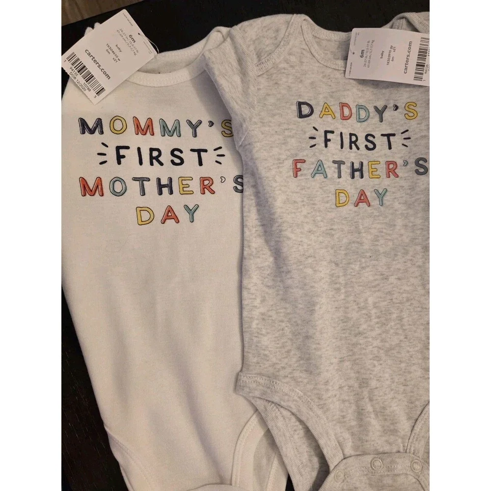 Carter's brand unisex baby bodysuit Baby's First Mother's & Father's Day - 6MO